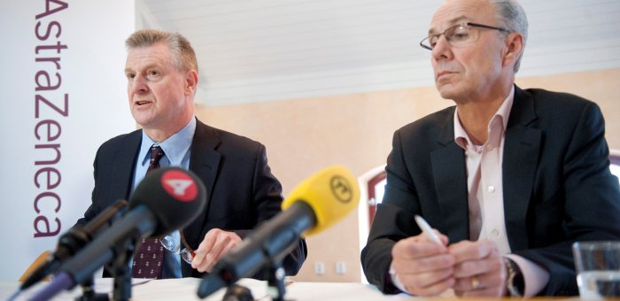 Martin Mackay, Astra Zenecas forskningschef, och svenske ordföranden Anders Ekblom håller pressträff om nedläggningarna i Södertälje. Foto: Bertil Ericson/Scanpix.