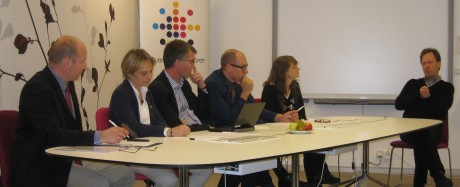 Levipris1 Magnus Stenberg (till höger), doktorand vid avdelningen för arbetsvetenskap vid Luleå tekniska univesitet lovordade de projektbaserade kurserna där teknologerna får arbeta med företagens arbetsmiljöproblem