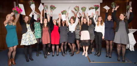 Foto: Erik Frenne. De tio finalisterna har haft en fullspäckad höst med studiedagar hos företag och personlig utveckling.